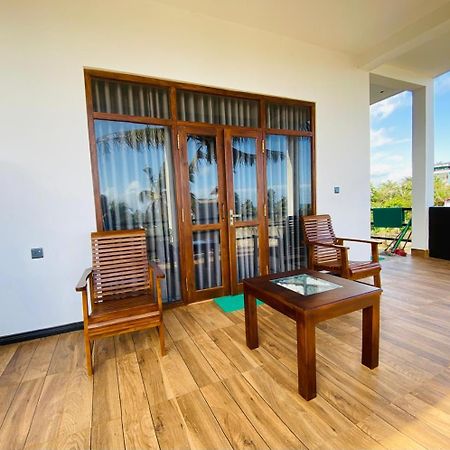מיריסה The Wave'S Guest House מראה חיצוני תמונה