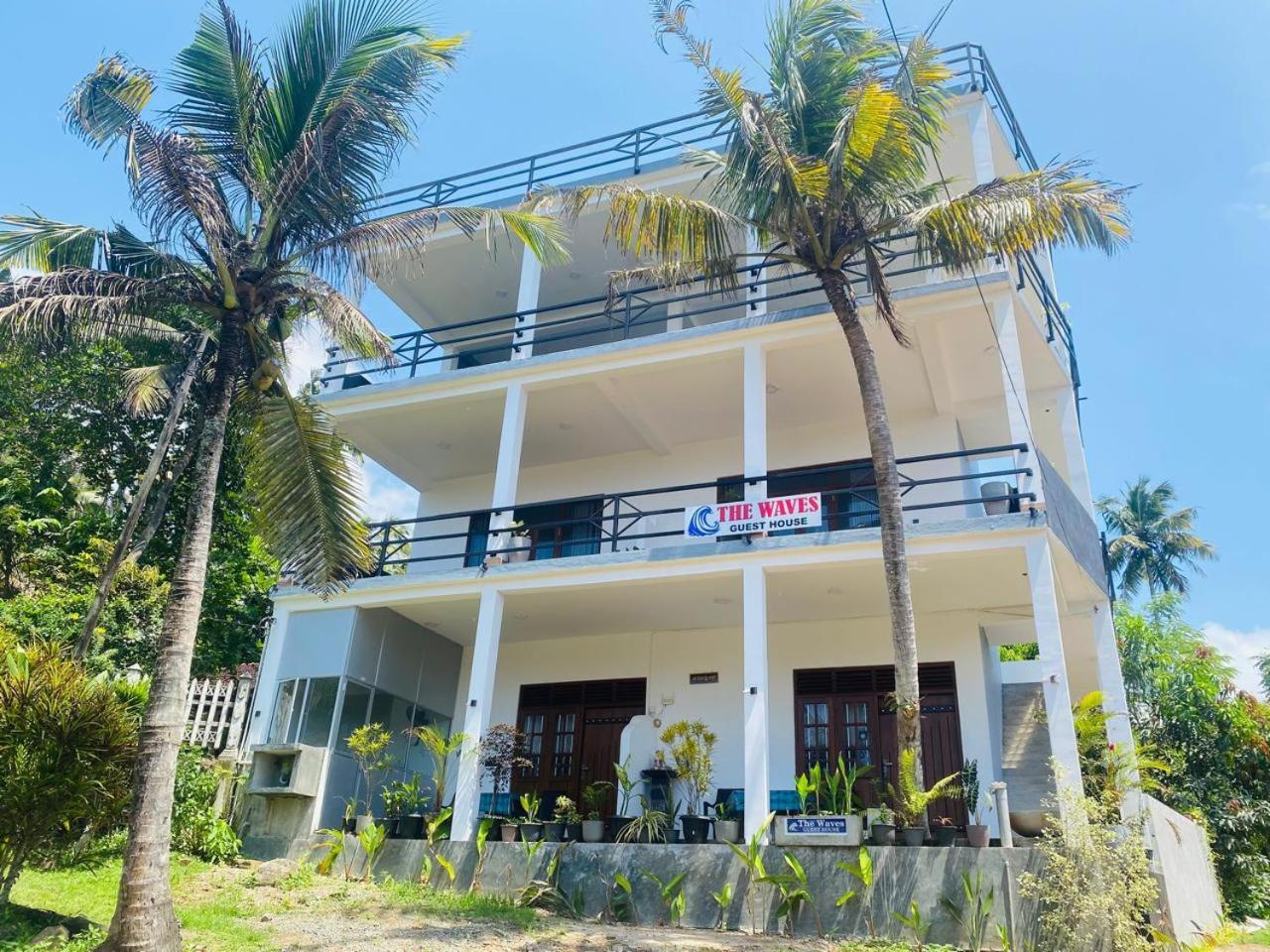 מיריסה The Wave'S Guest House מראה חיצוני תמונה