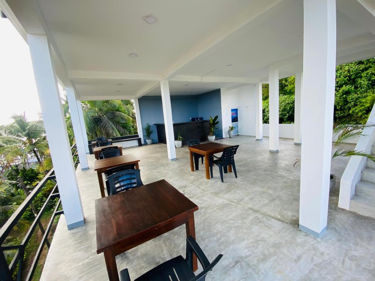 מיריסה The Wave'S Guest House מראה חיצוני תמונה