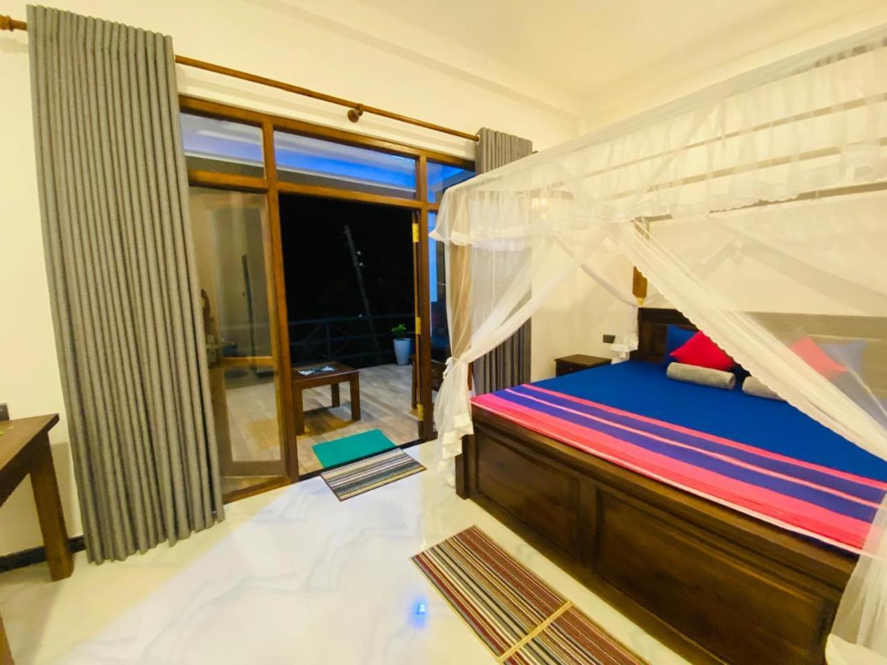 מיריסה The Wave'S Guest House מראה חיצוני תמונה