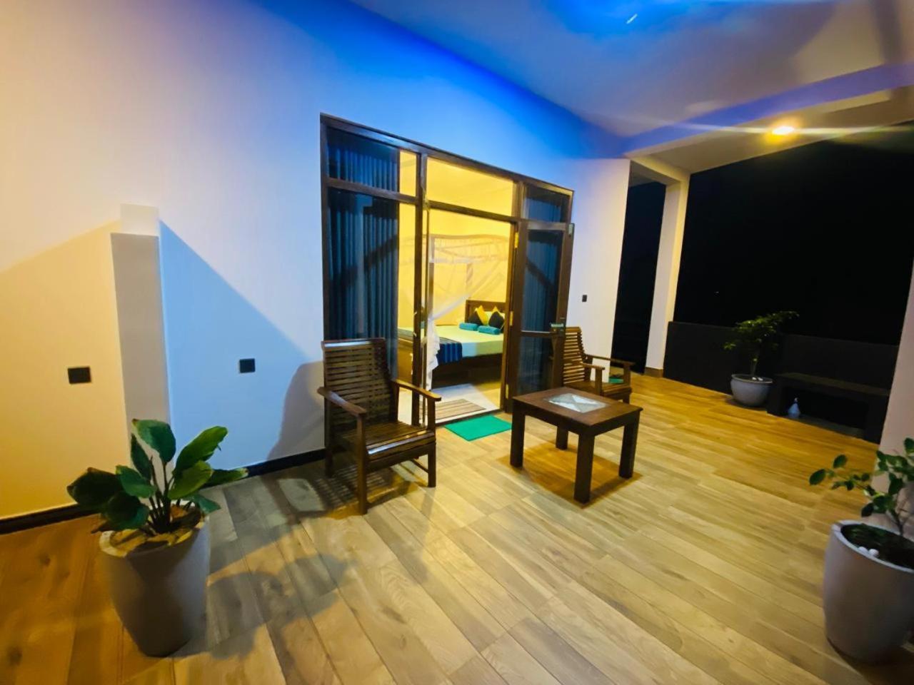 מיריסה The Wave'S Guest House מראה חיצוני תמונה