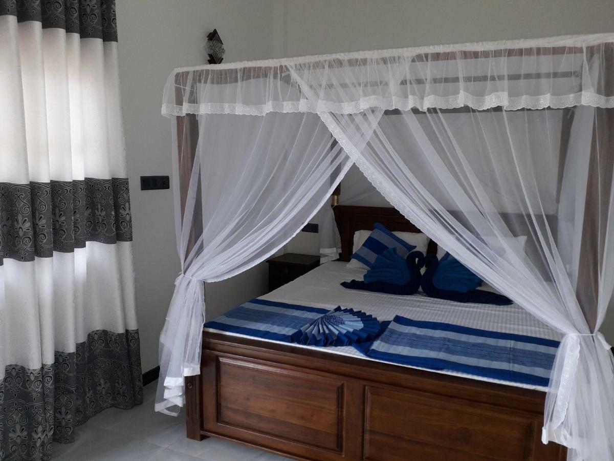 מיריסה The Wave'S Guest House מראה חיצוני תמונה